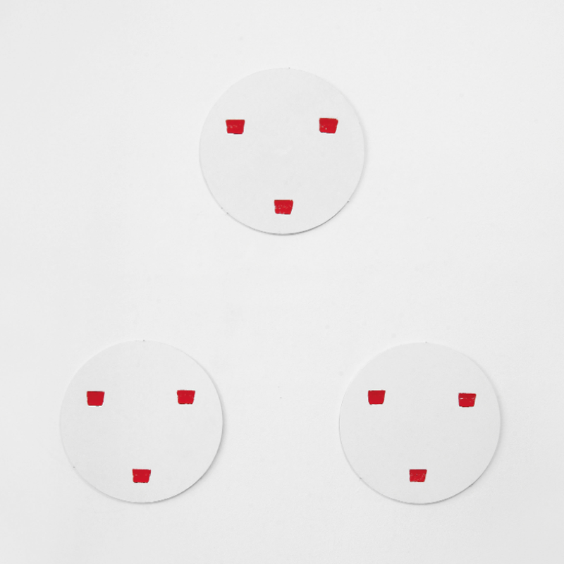 Impronte di pennello n. 50 a intervalli di 30 cm