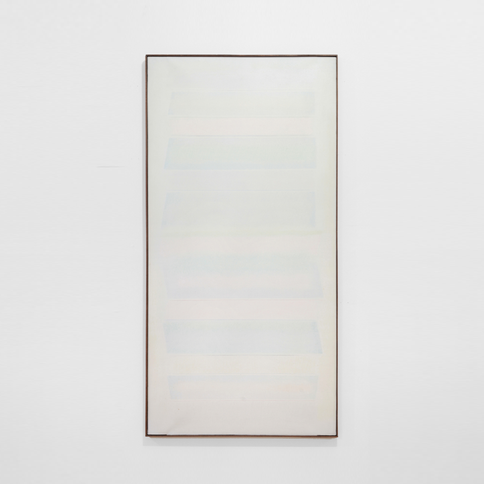 Strisce orizzontali di color luce